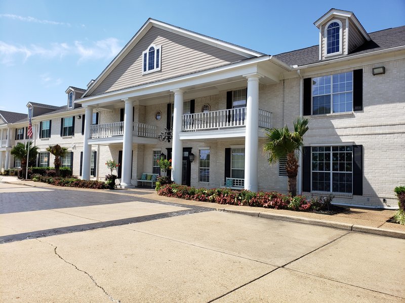 Independent Living, Assisted Living & Memory Care