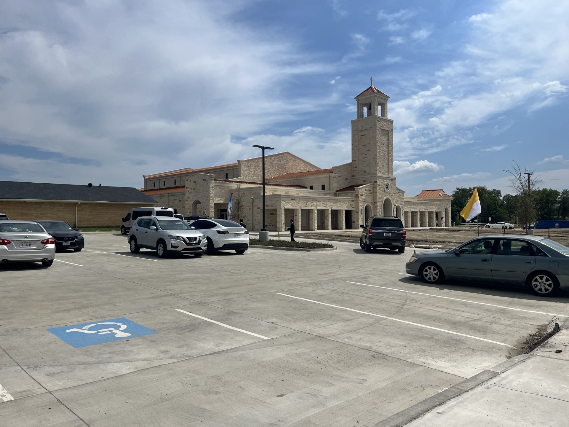 New 800-Seat Parish Sanctuary — supporting image 2